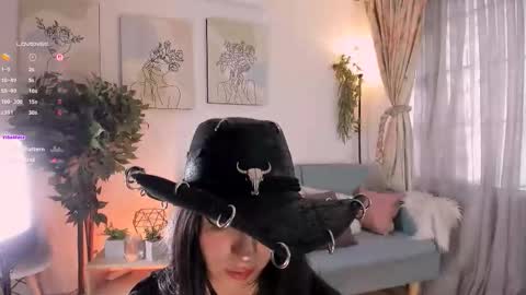 Aisha online show from March 12, 1:17 pm