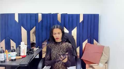 Aisha online show from November 19, 4:34 am