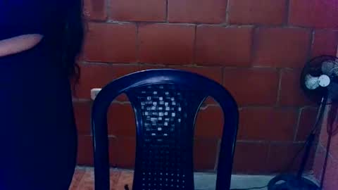 aisha koswell3 online show from February 7, 5:33 am