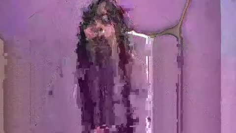 Aisha online show from February 10, 2:43 pm