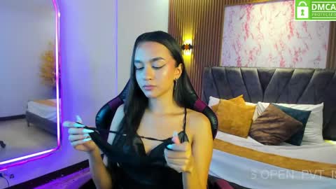 Aisha  online show from June 4, 2:45 pm
