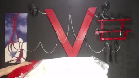 Snapshot of aishaahott chatting on December 16, 6:24 pm aishaahott online show from December 16, 6:24 pm