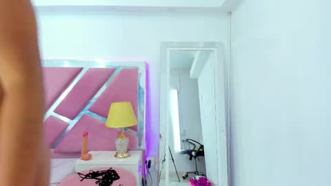 Aisha Rodgers online show from February 10, 3:27 pm