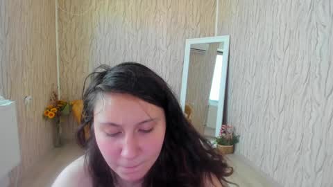 Aisha online show from January 10, 11:54 am