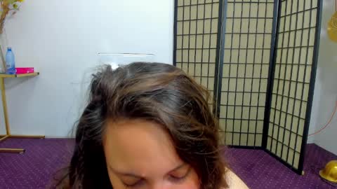 Aisha online show from April 5, 3:58 am