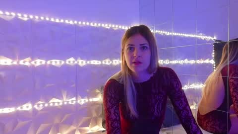 Aisha online show from October 23, 5:07 am