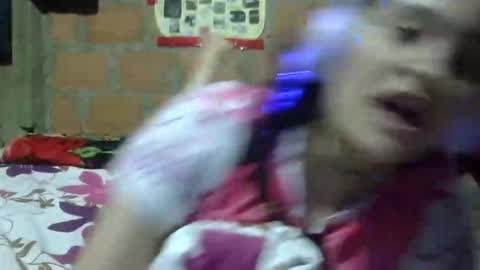 Snapshot of aitana23_ chatting on February 3, 6:40 am aiti online show from February 3, 6:40 am