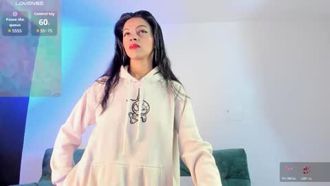 Snapshot of aitanna_garciia chatting on November 17, 12:00 pm Aitana Garcia online show from November 17, 12:00 pm