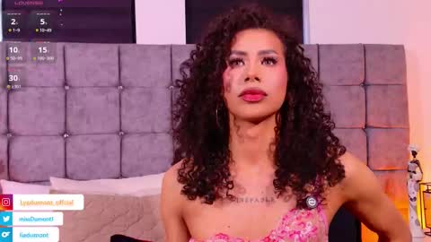 Snapshot of aivadumont chatting on February 15, 9:22 pm Queen Dumont online show from February 15, 9:22 pm