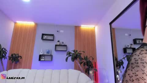 Aixa online show from May 30, 1:19 pm