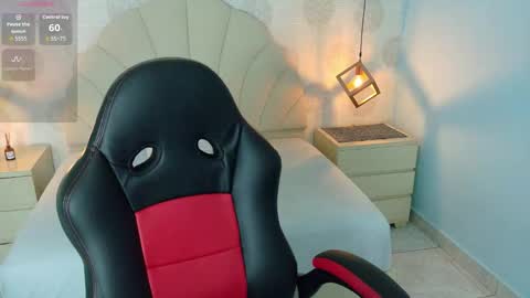 AIXA online show from February 20, 7:36 pm