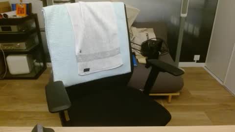 aixcited online show from February 11, 6:24 pm