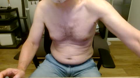 Snapshot of aixcited chatting on June 27, 10:15 pm aixcited online show from June 27, 10:15 pm