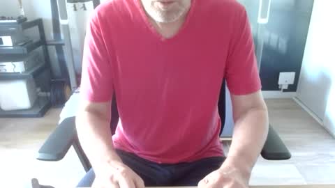Snapshot of aixcited chatting on July 12, 9:00 am aixcited online show from July 12, 9:00 am