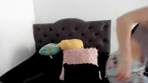 Aizen My- online show from November 15, 6:59 pm