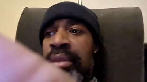 aj297914 online show from February 16, 1:46 am