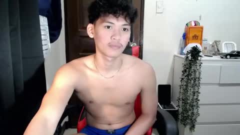 aj_daksxx online show from July 4, 5:35 am