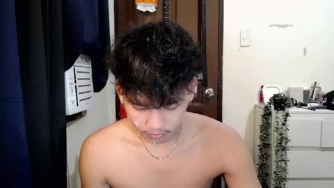aj_daksxx online show from July 16, 3:34 am