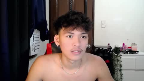 aj_daksxx online show from July 28, 5:03 am