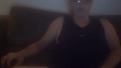 ajames6961 online show from June 28, 12:38 am