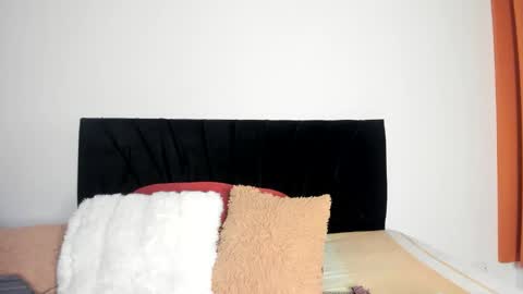 Snapshot of akanekihm chatting on April 30, 9:15 am MIRANDA online show from April 30, 9:15 am
