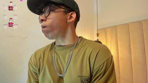 akazaboy online show from December 26, 4:32 am