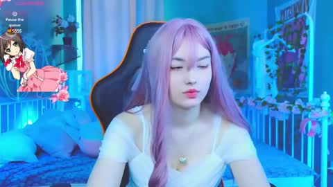 Akemi online show from February 23, 9:55 am