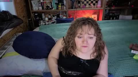 Natalie online show from November 16, 3:01 am