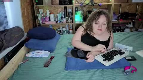 Natalie online show from January 7, 4:48 am