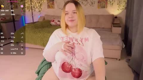 Aki online show from October 10, 11:42 am