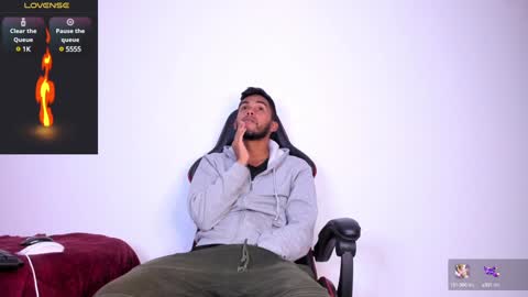 Akira online show from January 29, 1:37 am