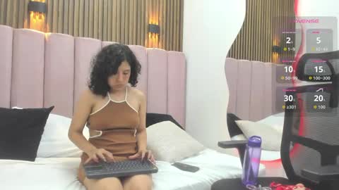 AkiraHayami online show from June 3, 8:03 pm