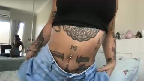 Akira Zay online show from January 8, 9:17 pm