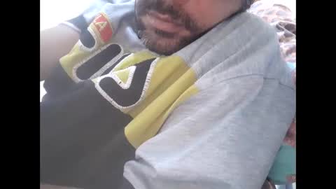 Brown arab man online show from November 26, 8:10 pm