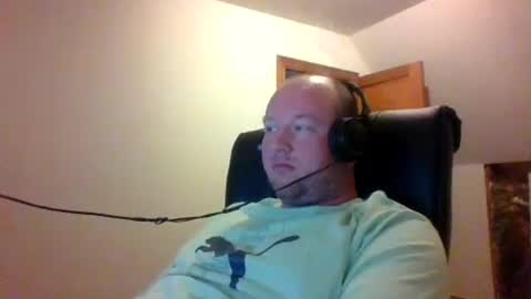 Snapshot of akuma079 chatting on July 31, 6:13 am akuma079 online show from July 31, 6:13 am