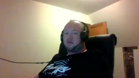 Snapshot of akuma079 chatting on August 4, 5:43 am akuma079 online show from August 4, 5:43 am