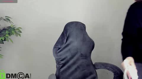 Al1ice online show from February 13, 9:27 am