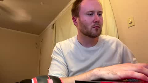 Al online show from October 28, 8:33 pm