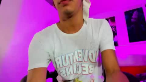 Alahia Rodriguez online show from December 8, 7:22 pm