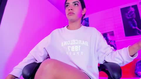 Alahia Rodriguez online show from January 5, 12:31 pm