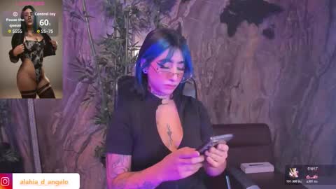 ALAHIA online show from March 1, 5:48 pm