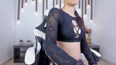 A L A I A online show from October 29, 12:29 pm