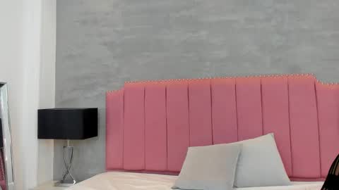 alaia_colins online show from December 15, 2:05 am