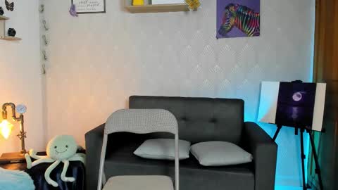 Alaia online show from November 6, 9:59 pm