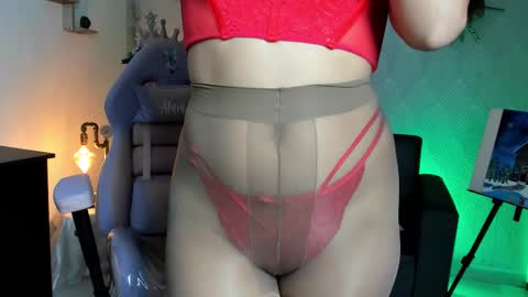 Alaia online show from December 22, 11:02 pm