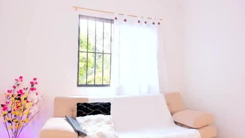 Alaia  online show from October 12, 8:19 pm