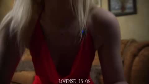 Snapshot of alainejomes chatting on May 26, 2:13 pm VETTA online show from May 26, 2:13 pm