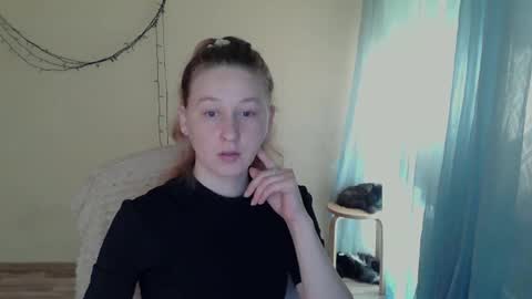 Snapshot of alalaska_ana chatting on May 7, 9:36 am Anna online show from May 7, 9:36 am