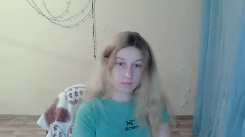 Anna online show from July 20, 3:36 pm