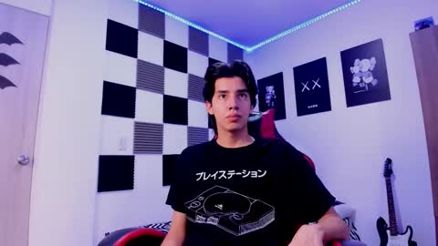 Alan Boy online show from November 22, 1:32 pm